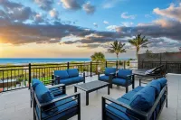 Oceanfront 6bed with game room, hot tub and fire pit