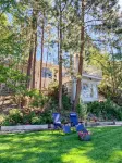 Private Lakefront Beach House off Naramata Bench - Homestays