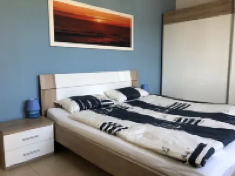 Apartment for 2 to 4 - only a few steps from the Baltic Sea