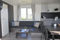 Chalet Florence 5 , 6- Persoons met Veel Privacy; Huisdiervrij,ruime Tuin