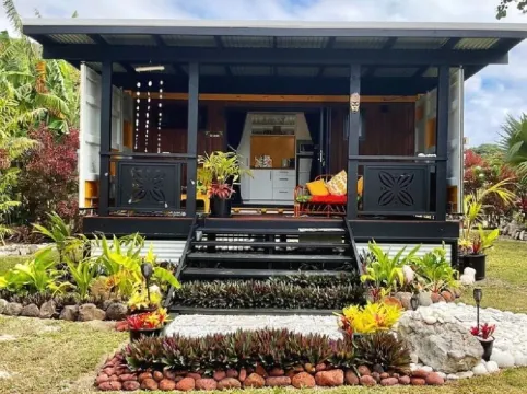 Are Mii , a stylish one room container home