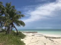 Starboard House:  Main Unit in Canalfront Home close to beach Hotels in Great Abaco