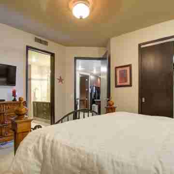 Closest to the Beach! Phase 2 Free Extra Bunk Bedroom! Las Palomas! Rooms