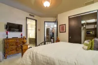 Closest You Can Get To the Beach Phase 2 - Free extra bunk bedroom! Las Palomas! فنادق في 