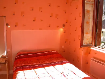 beautiful studio quiet Отели в г. Нери-ле-Бен