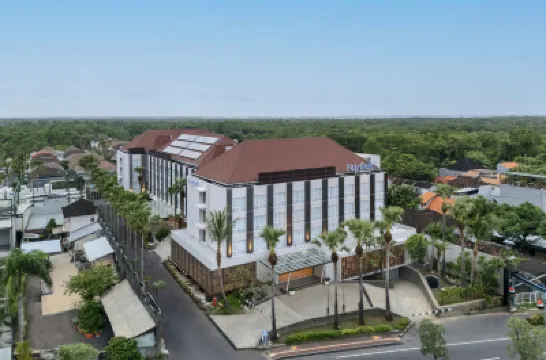 Fairfield by Marriott Bali Kuta Ngurah Rai Отели в г. Бали