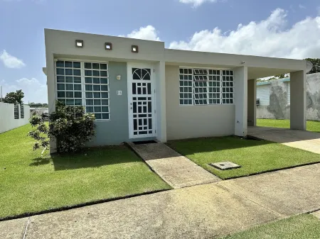 Relaxed Ceiba Stay • Full Home in Ceiba minutes to ferry & beach