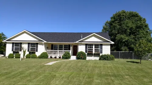 Great home, close to town, quiet be I neboorhood