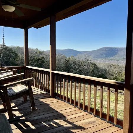 A two-bedroom mountain cabin with a priceless view