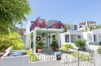 Vista Azul - Short walk to the Beach & Town Hotels near Guaguita El Faro