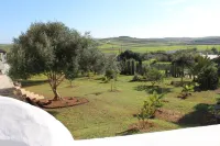 House with very cozy garden for couples or family, 7 km from Sagres