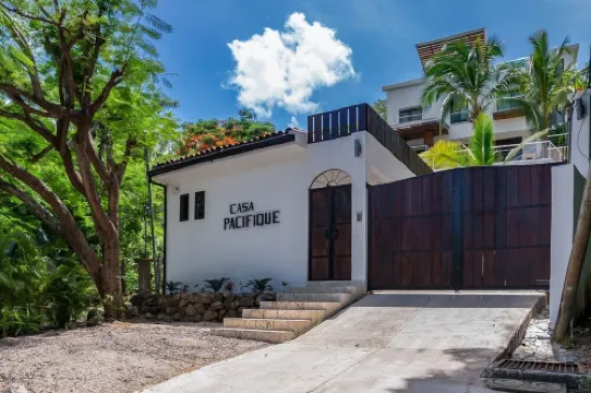 Oceanview 4BR Villa, Great Sunsets, Tranquil Beaches, Dining Nearby, Concierge