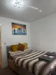 Cosy Central Home - Sleeps 5 Free Parking & Patio Hotels in Braunstone