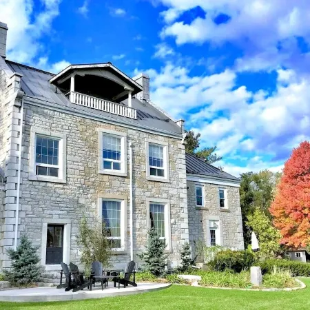 All Suites Whitney Manor