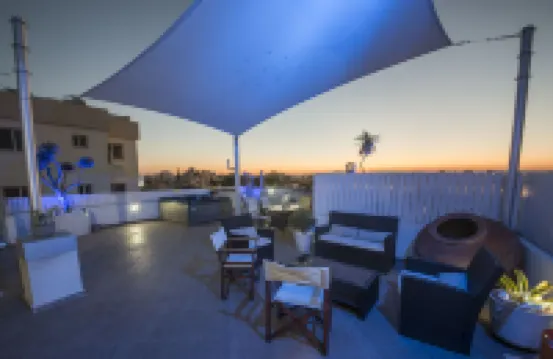 Mesogios House Suites