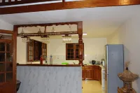 LA VILLA DES VOYAGEURS WITH POOL AND SPA FOR 4 TO 12 PEOPLE