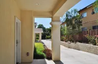 Cozy spacious house near RoseBowl, DTLA, and more