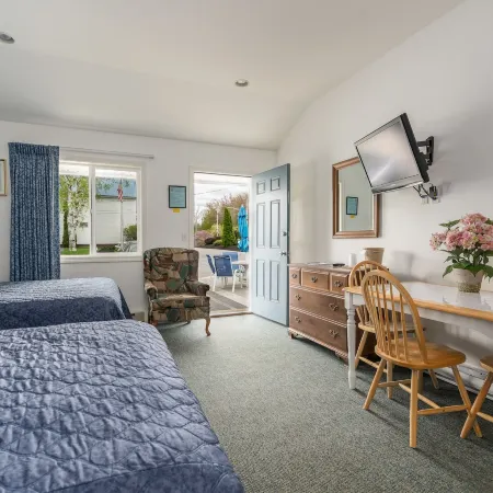 Ne'r Beach Motel