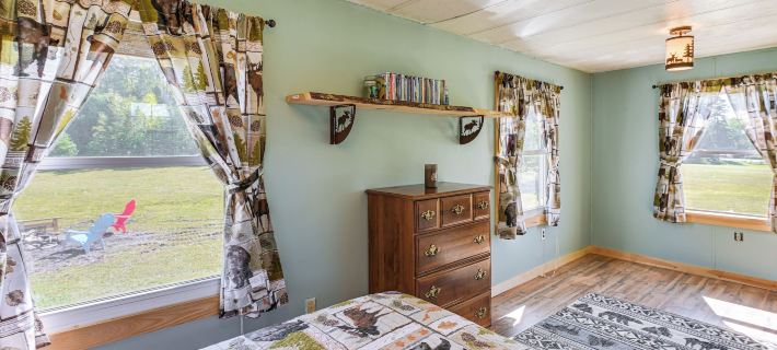 Pet-friendly Perham Home: Fire Pit + Trail Access! Hotels in Aroostook County
