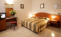 Il Leone d'Oro Hotels in Calcinate