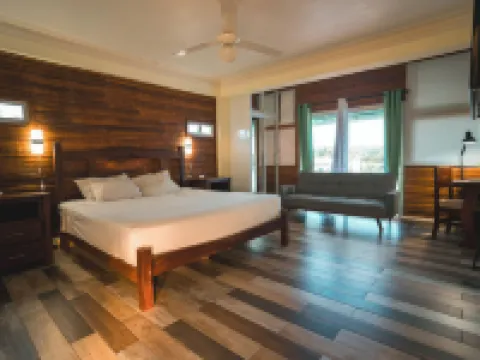 アントン リーフ ソスアのホテル