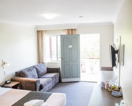 ライラック シティ モーター イン & ステーキハウス ゴールバーンのホテル