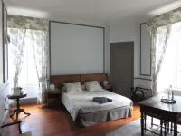 Chateau de Bonnevaux Hotels in Balbins
