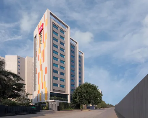 ibis Mumbai BKC Hotels near Bandra