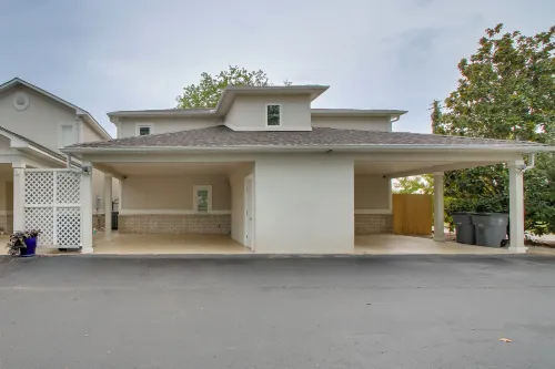 Lakefront Hot Springs Condo w/ Private Boat Slip!