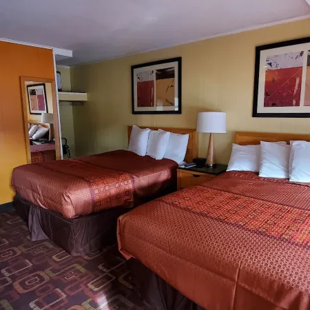 Pinebrook Motel