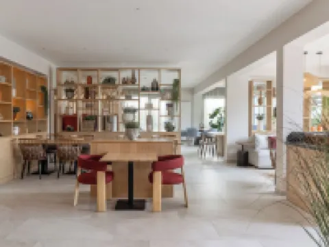 Ascona Lodge, Pool & Garden Retreat Hotels in Ascona