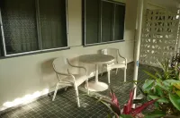 Beachside Holiday Units Hotels in Bowen