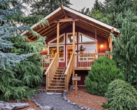 Carson Ridge Luxury Cabins Hotels in Carson