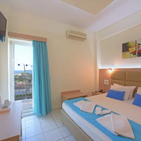 Sun Boutique Hotel (Adults Only) Отели рядом с достопримечательностью «Пляж Амудара»