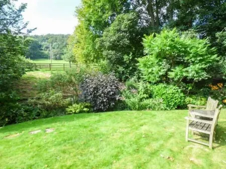 The Hayloft Отели в г. Киркбимурсайд