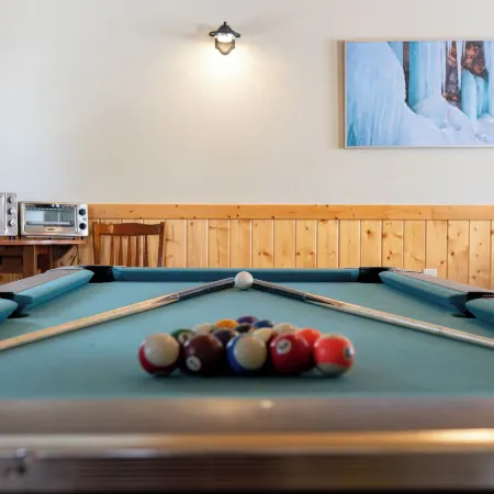 Alger Falls Motel