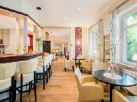 ホテル ブルムラゲ ツェレ ツェレのホテル