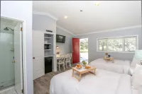 Hamlet Inn Hotels in Hampton Bays