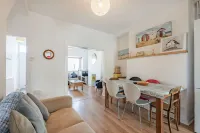 2 Tregof Terrace Hotels in Llanbadrig