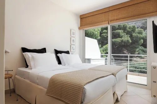 Vouliagmeni Exclusive Residence