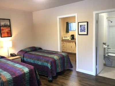 The Hitching Post Motel Hotels in Pemberton