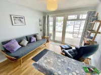 56C South Snowdon Wharf Hotels in Porthmadog