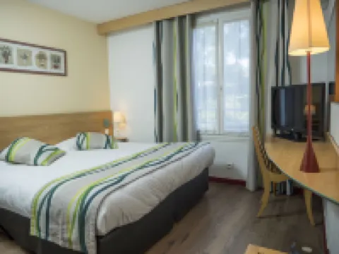 Logis Hotel Restaurant Uzès Pont du Gard