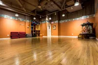 Sanctuary NYC Retreats - Guest houses