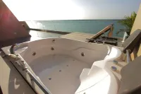 Hotel Poseidon - جاكوزي