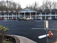 Cumberland Gap Inn Hotel a Pineville