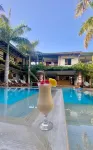 Camali Hotel - สระว่ายน้ำแบบอินฟินิตี้