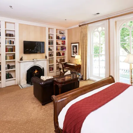 Mansion Hill Inn