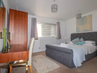47 Bredon Court - Condos