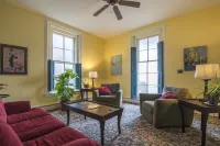 Allegheny Trail House Hotels in Frostburg